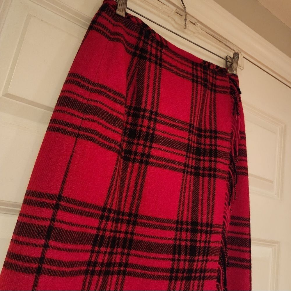 Eddie Bauer vintage wool red and black plaid pencil midi skirt 4P - Picture 3 of 5